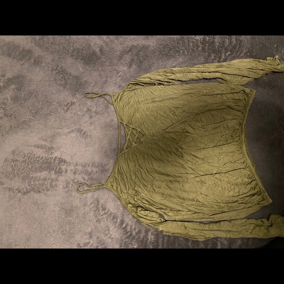 clothes!! - Picture 5 of 8